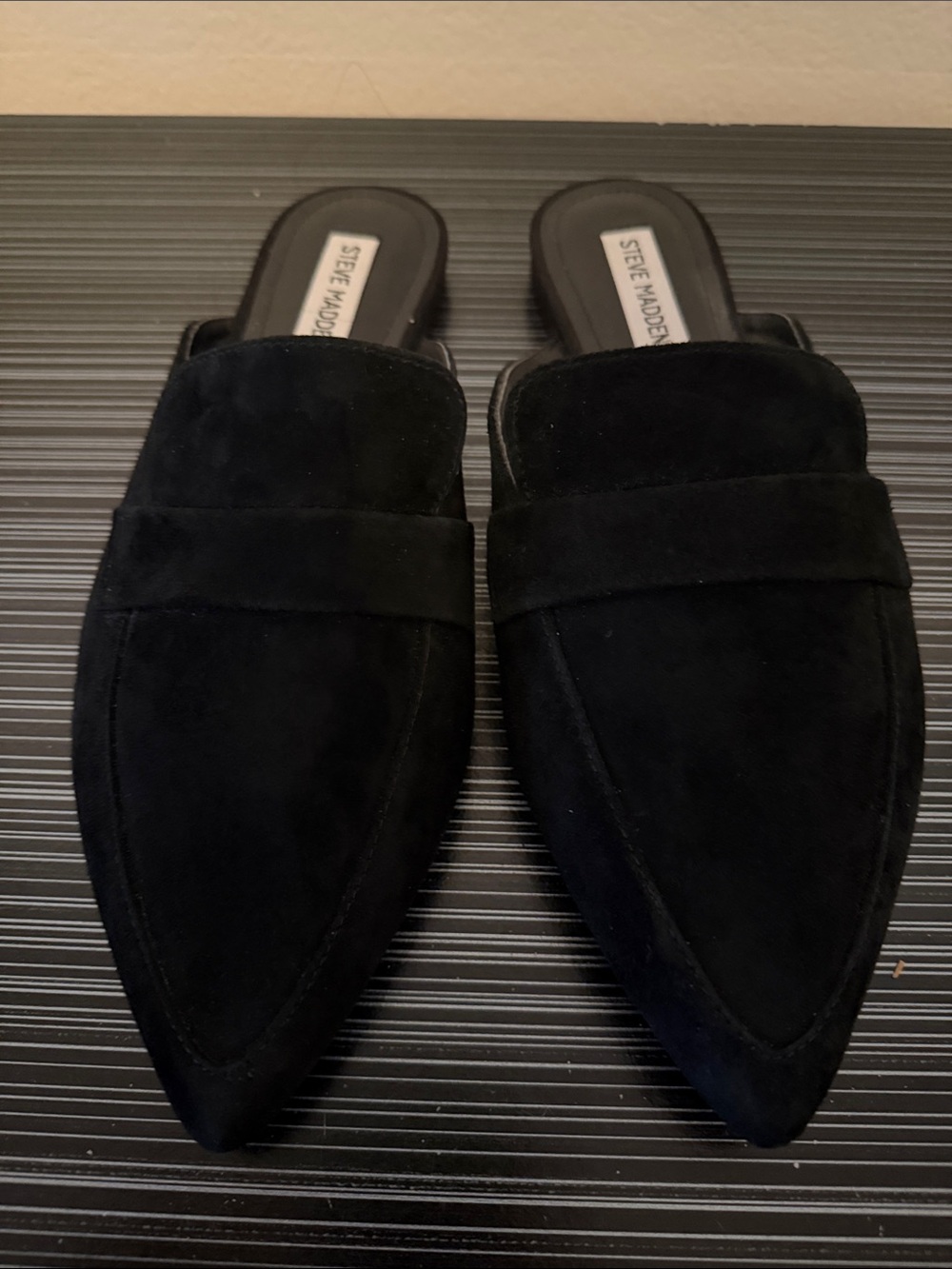 Steve Madden Flavor Black Suede Leather Pointed Toe Mule Loafers Size 11